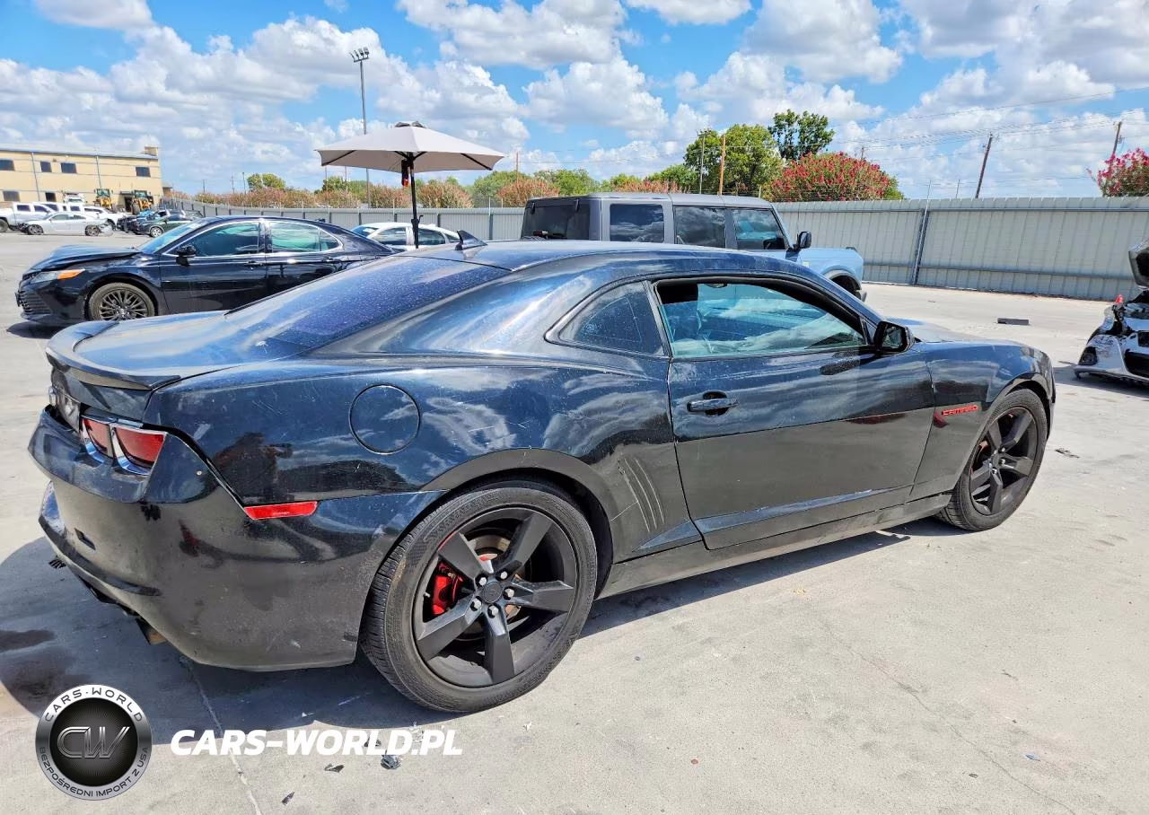 2013 Chevrolet Camaro Ls VIN:2G1FA1E32D9229431 - 3