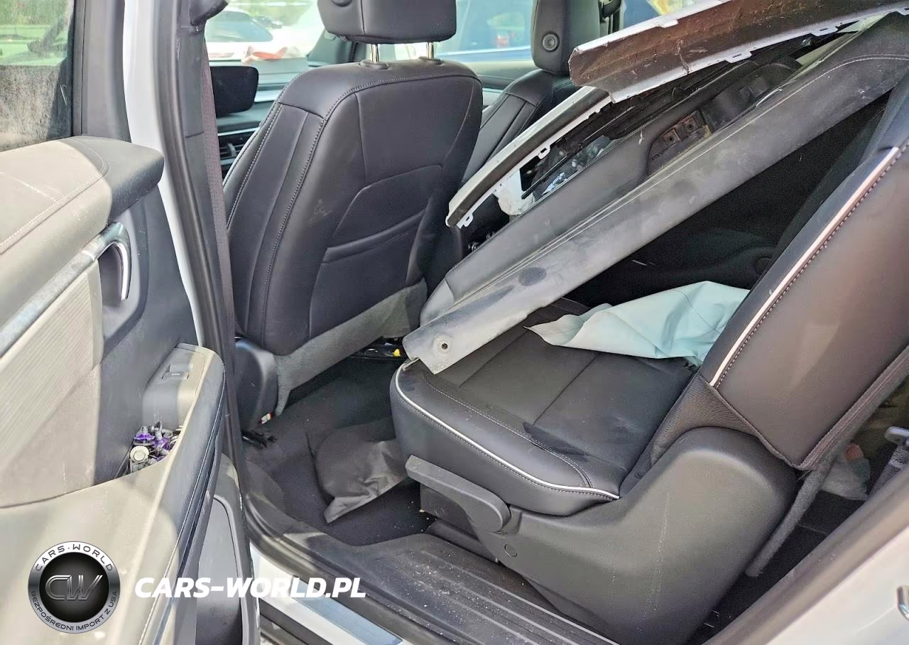 2026 Buick Enclave Preferred VIN:5GAERAKS7TJ227234 - 10