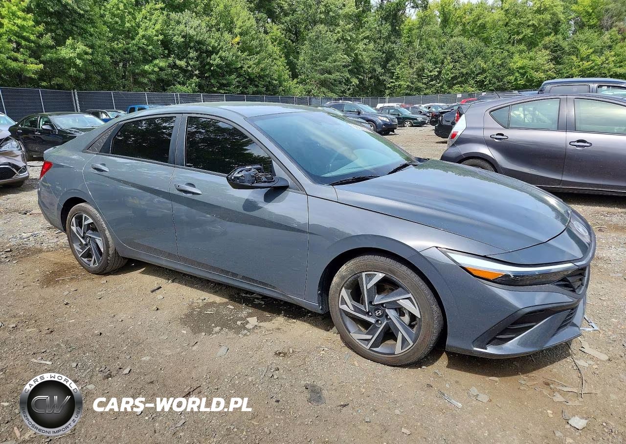 2025 Hyundai Elantra Sel Sport VIN:KMHLM4DG9SU039967 - 4