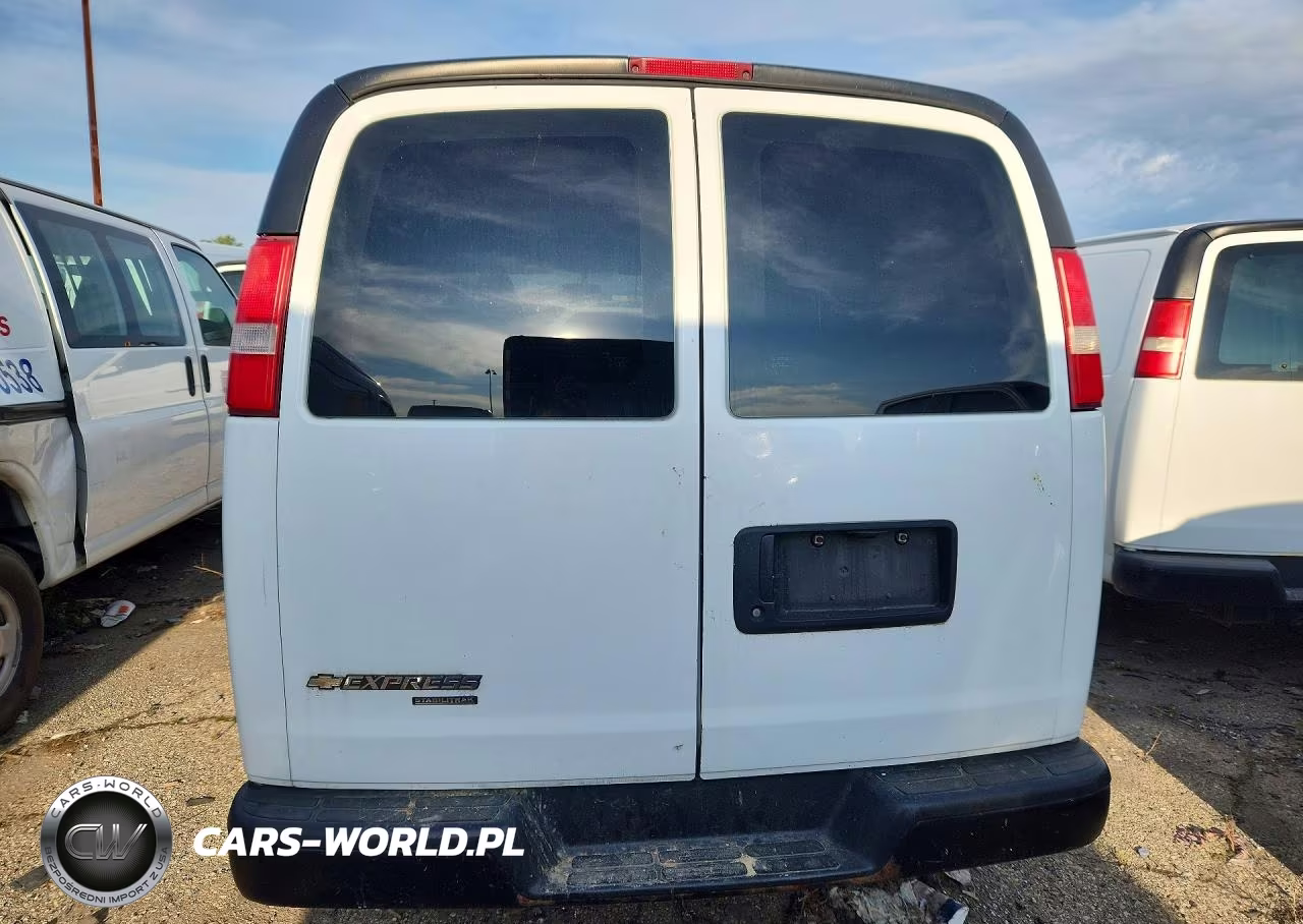 2016 Chevrolet Express 2500 Cargo Delivery Van VIN:1GCWGAFF0G1236711 - 6