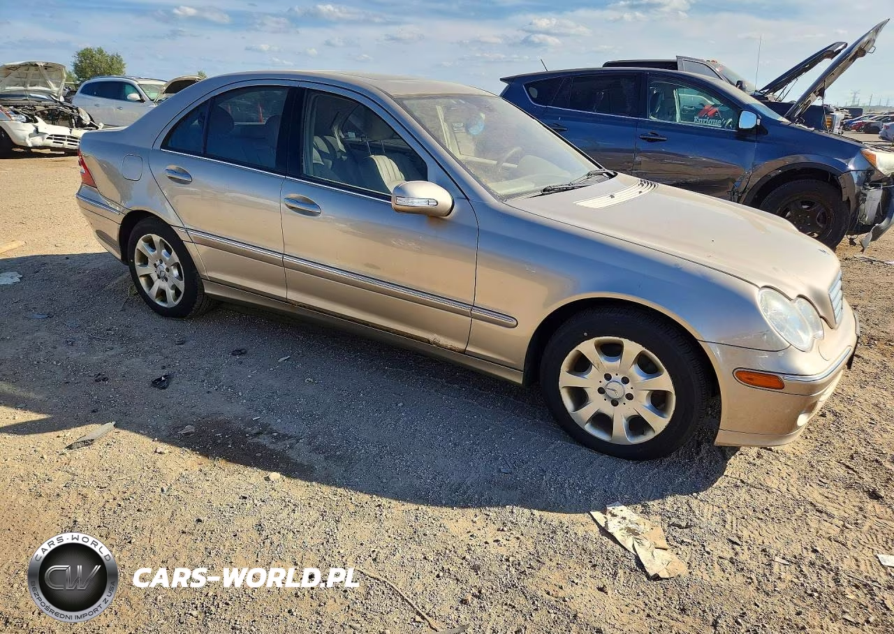 2005 Mercedes-Benz C 320 4Matic VIN:WDBRF84J95F709357 - 4