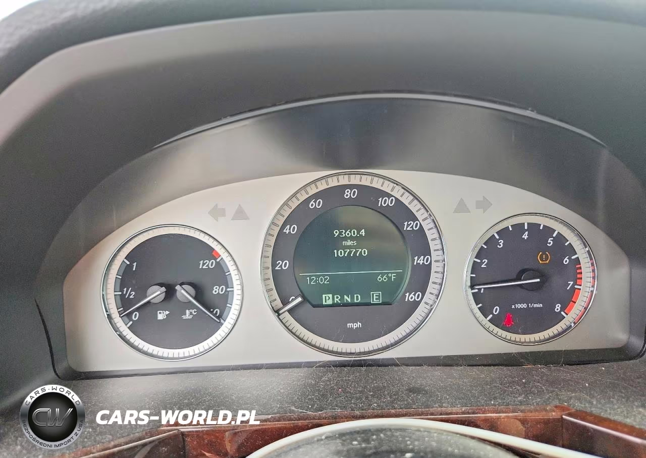 2011 Mercedes-Benz Glk 350 4Matic VIN:WDCGG8HB8BF611323 - 9