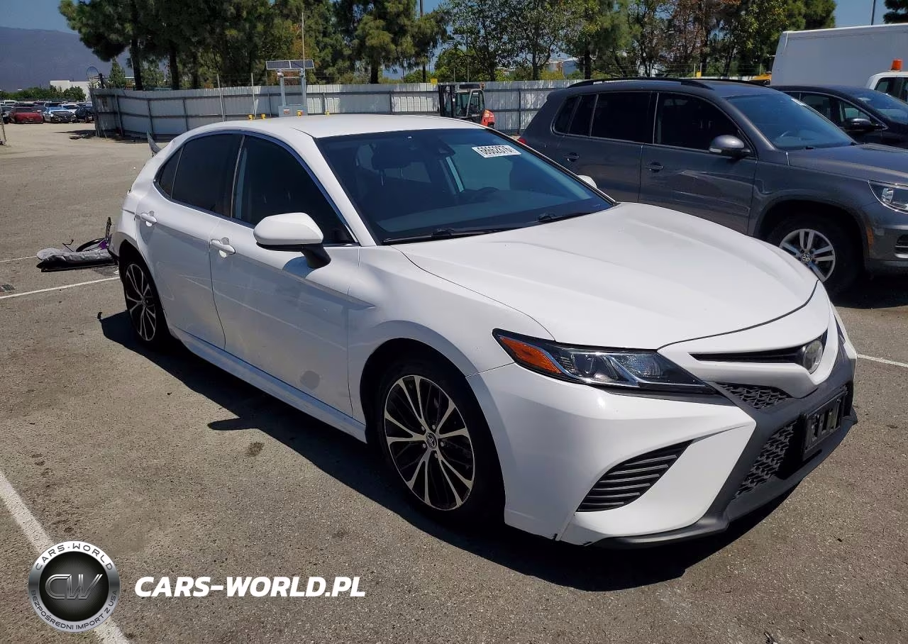 2019 Toyota Camry Se VIN:4T1B11HK4KU218340 - 4