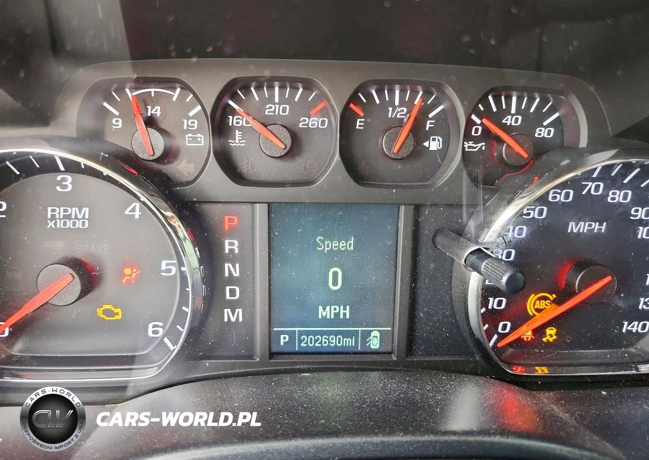 2014 Chevrolet Silverado C1500 VIN:1GCRCPEH2EZ332675 - 9