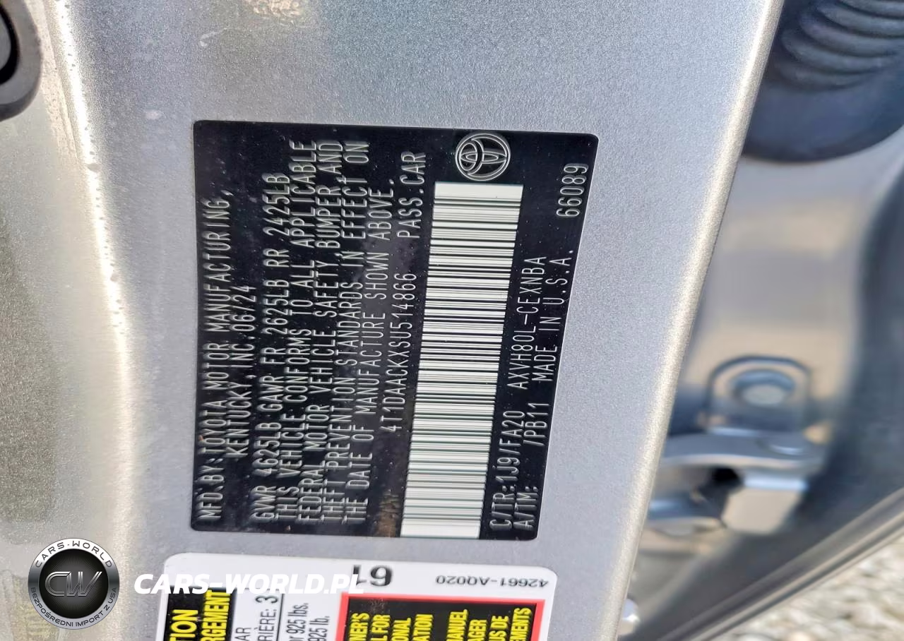 2025 Toyota Camry Le VIN:4T1DAACKXSU514866 - 12