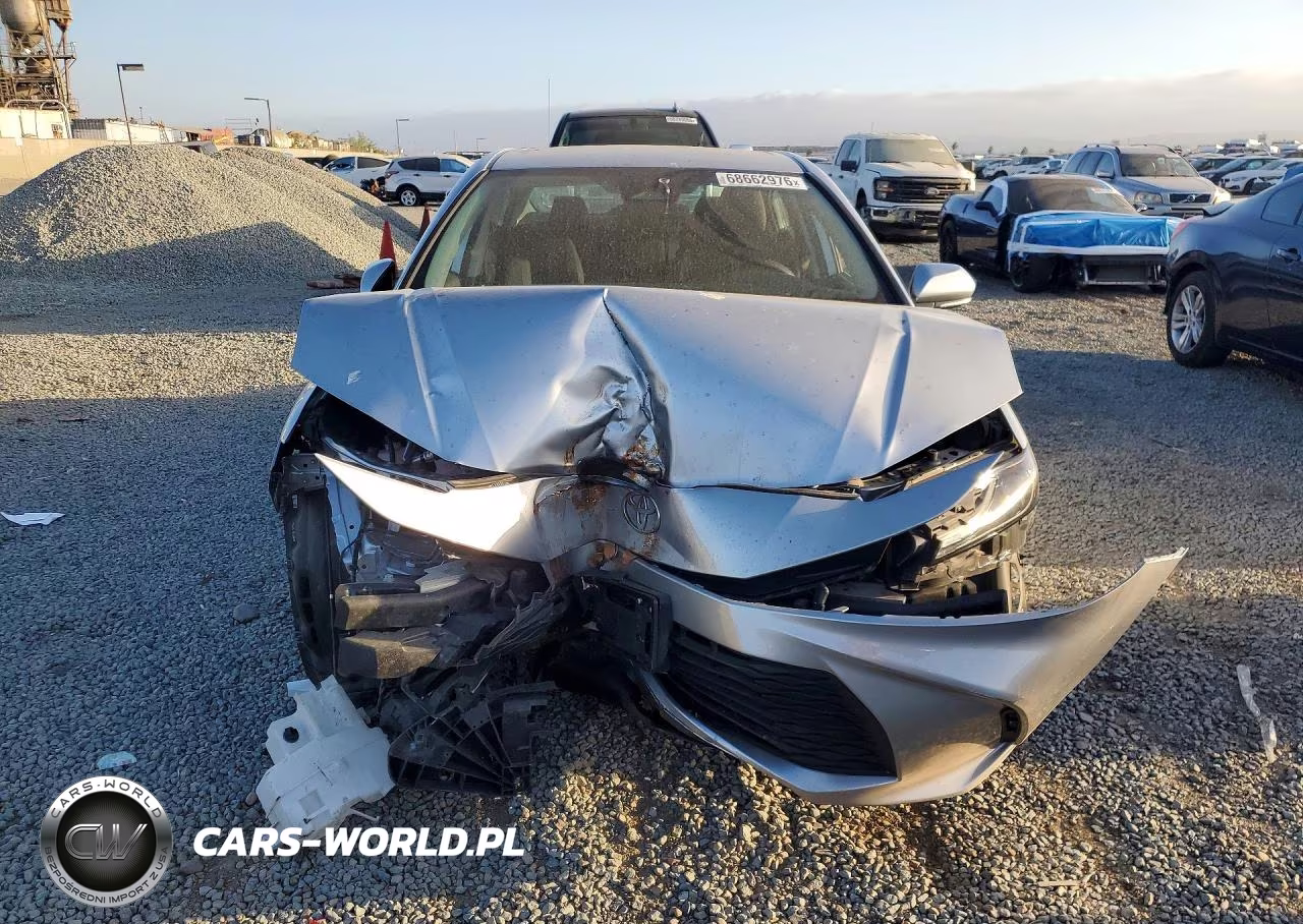 2025 Toyota Camry Le VIN:4T1DAACKXSU514866 - 5