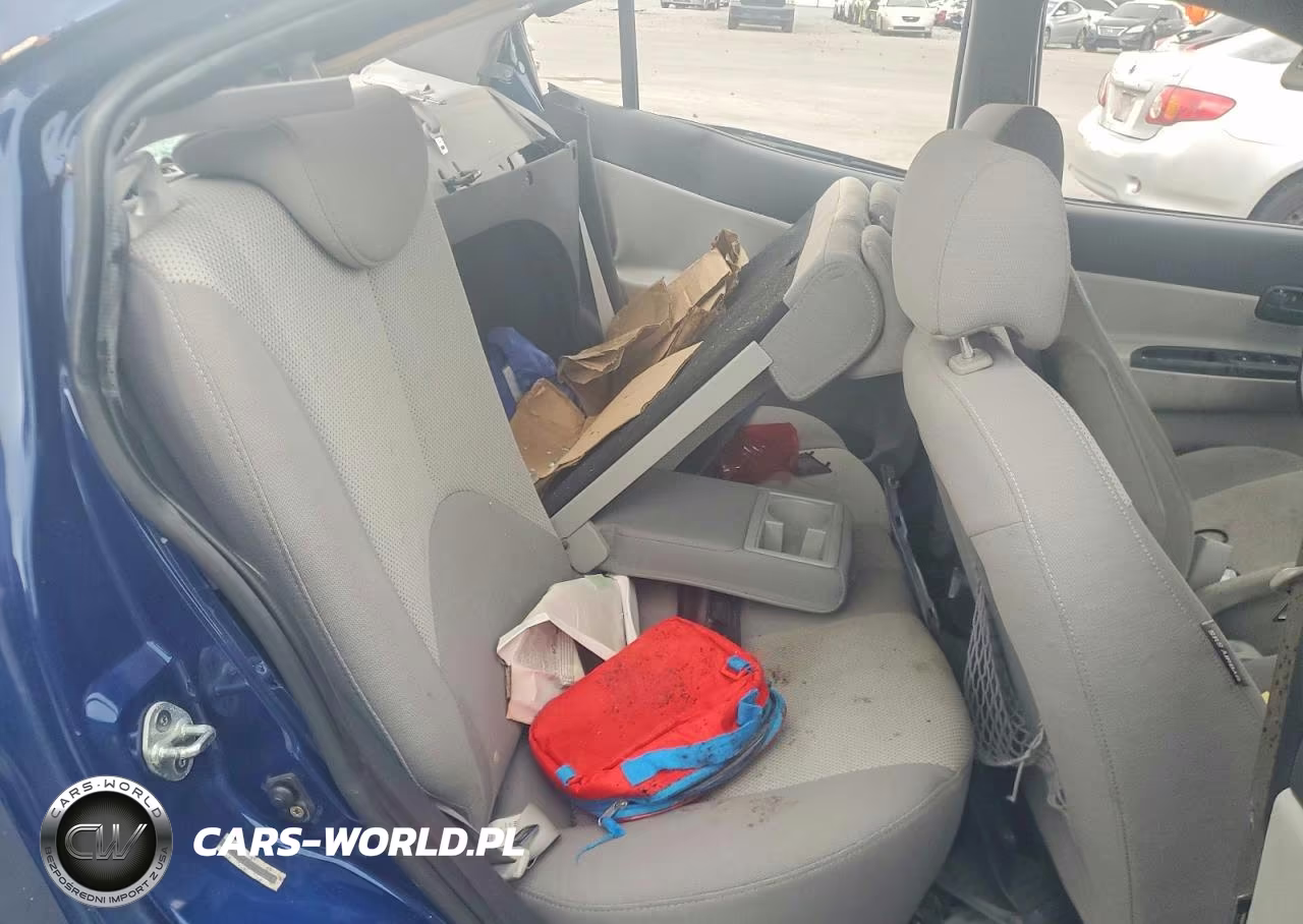 2009 Hyundai Accent Gls VIN:KMHCN46C99U312729 - 10