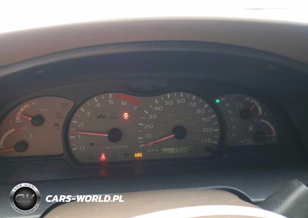 2003 Toyota Sequoia Limited VIN:5TDZT38A53S179859 - 9
