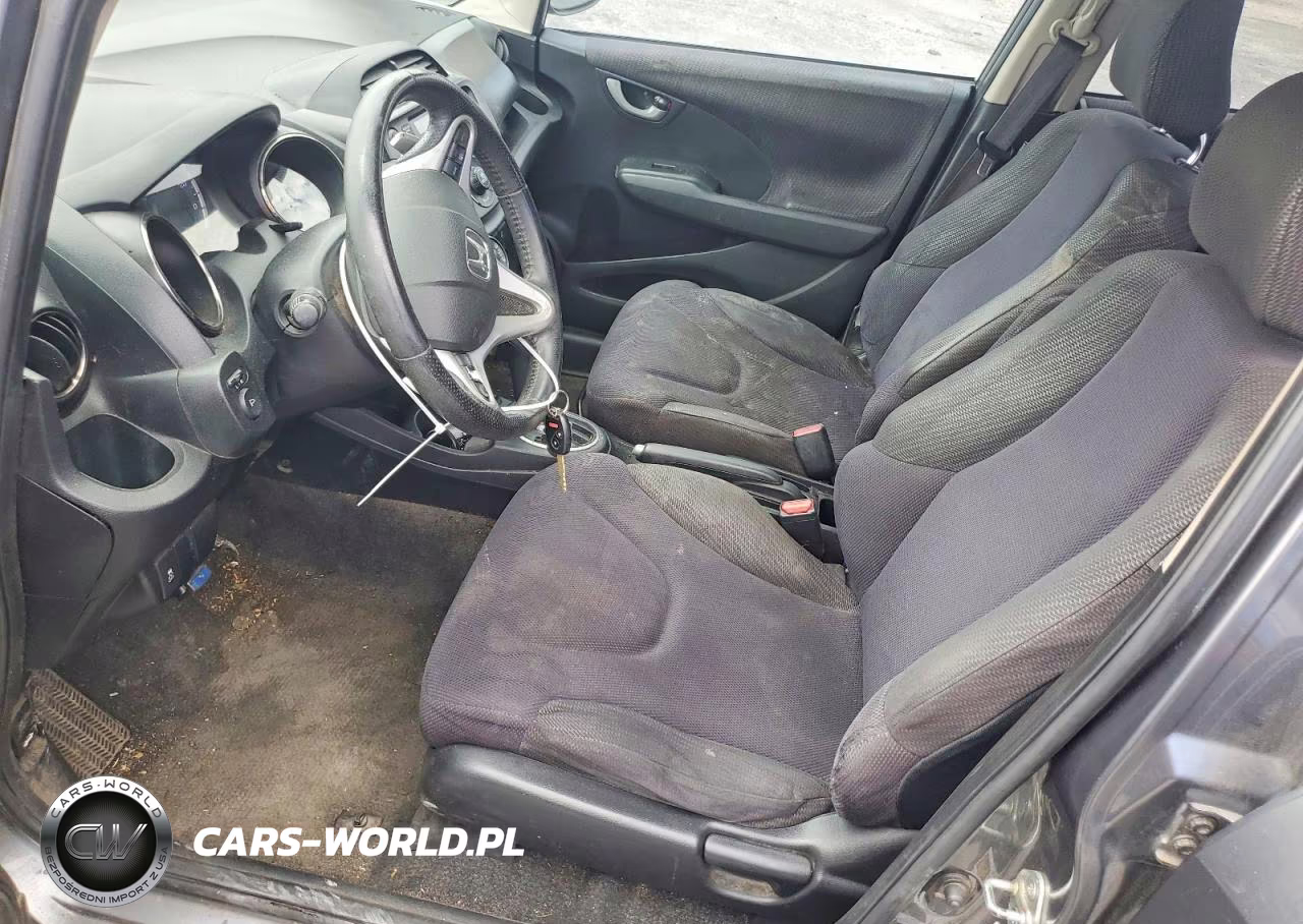 2013 Honda Fit Sport VIN:JHMGE8H59DC001486 - 7