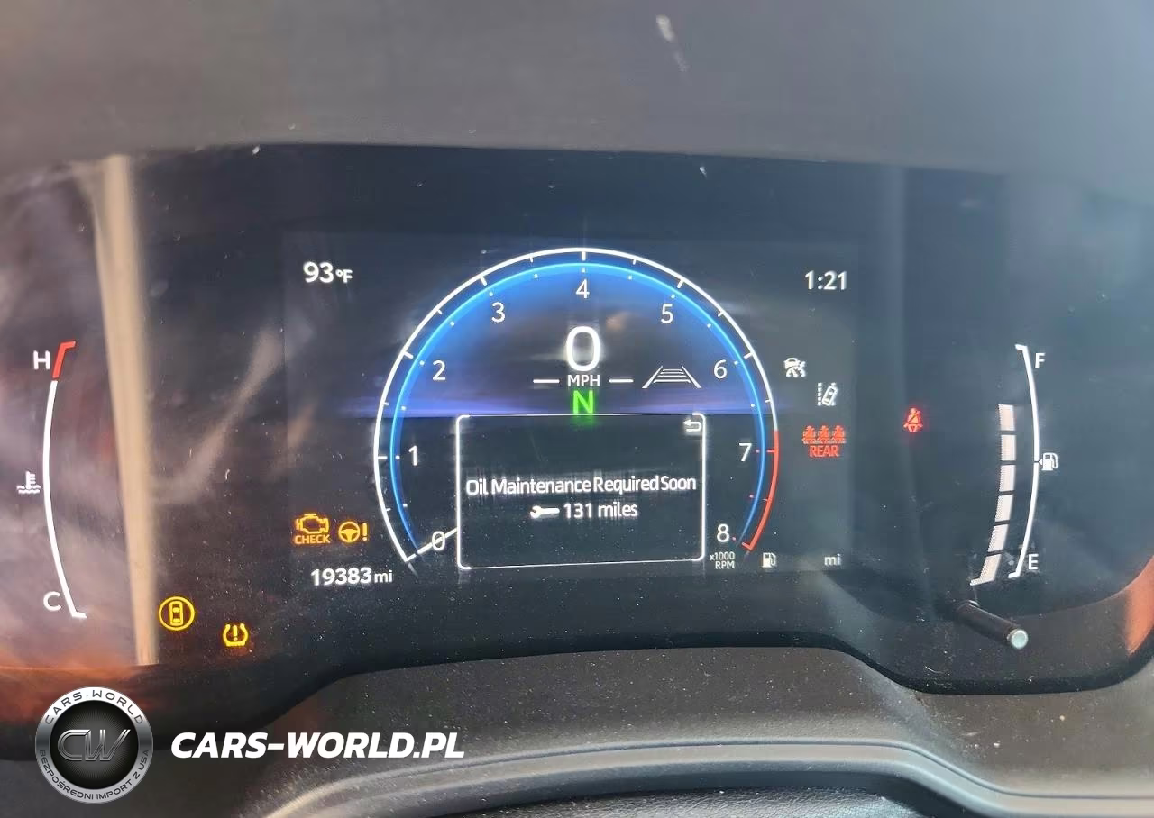 2026 Toyota Corolla Le VIN:5YFB4MDE9TP373154 - 9