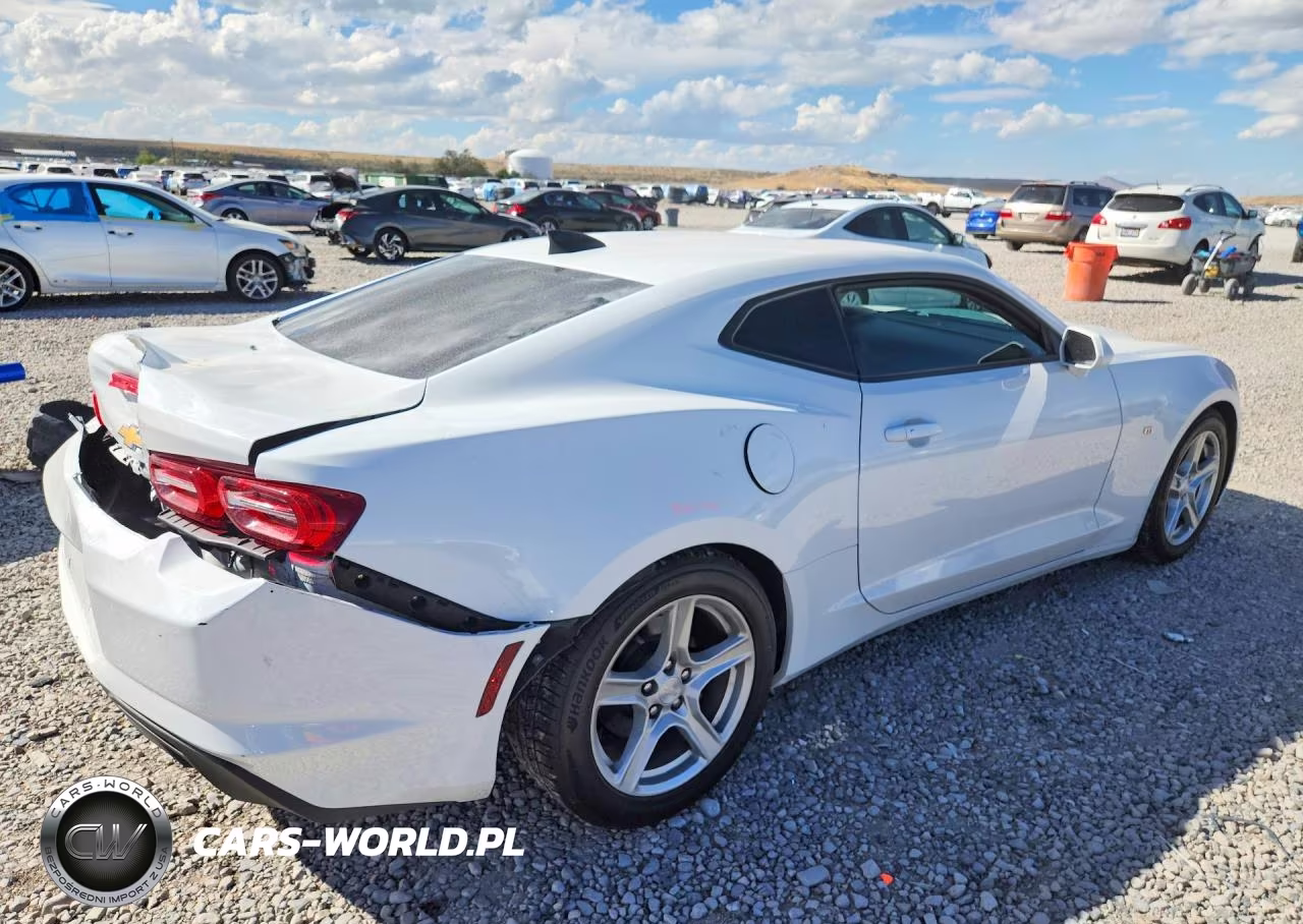 2023 Chevrolet Camaro Ls VIN:1G1FB1RX8P0139127 - 3