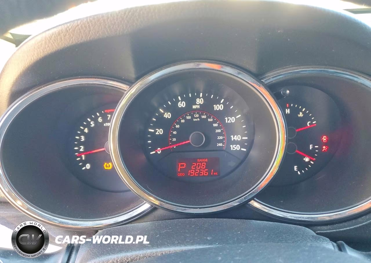 2011 Kia Sorento Lx VIN:5XYKTDA28BG056434 - 9