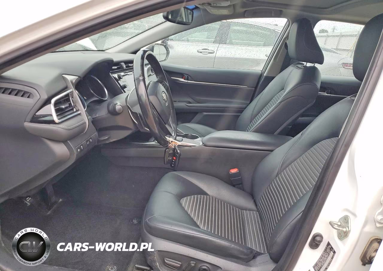 2018 Toyota Camry Se VIN:4T1B11HK2JU152711 - 7