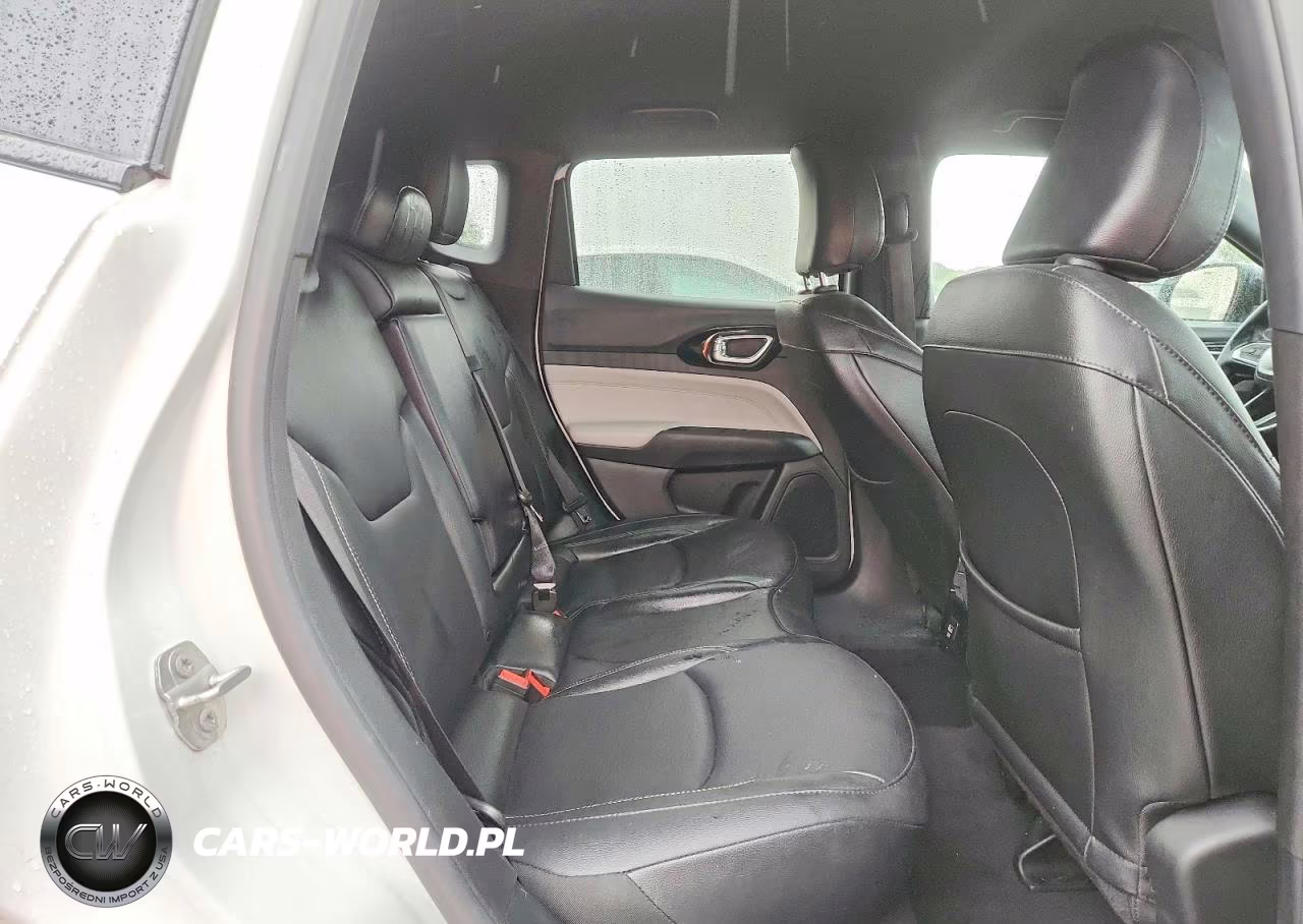 2025 Jeep Compass Limited VIN:3C4NJDCN7ST512880 - 11