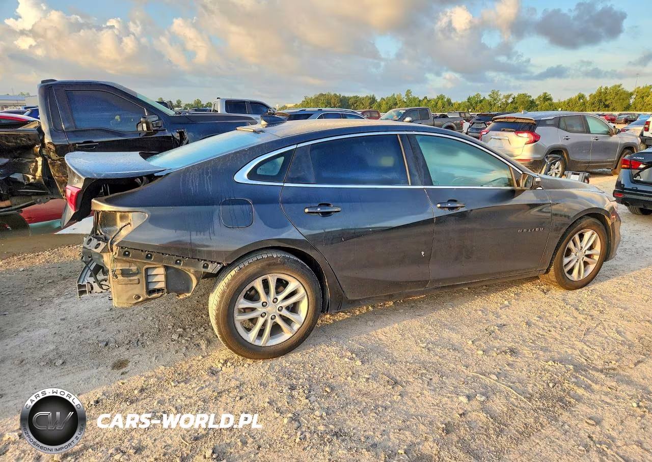 2018 Chevrolet Malibu Lt VIN:1G1ZD5STXJF238784 - 3
