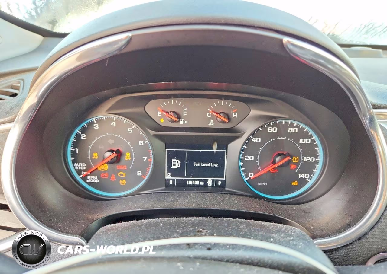 2018 Chevrolet Malibu Lt VIN:1G1ZD5STXJF238784 - 9