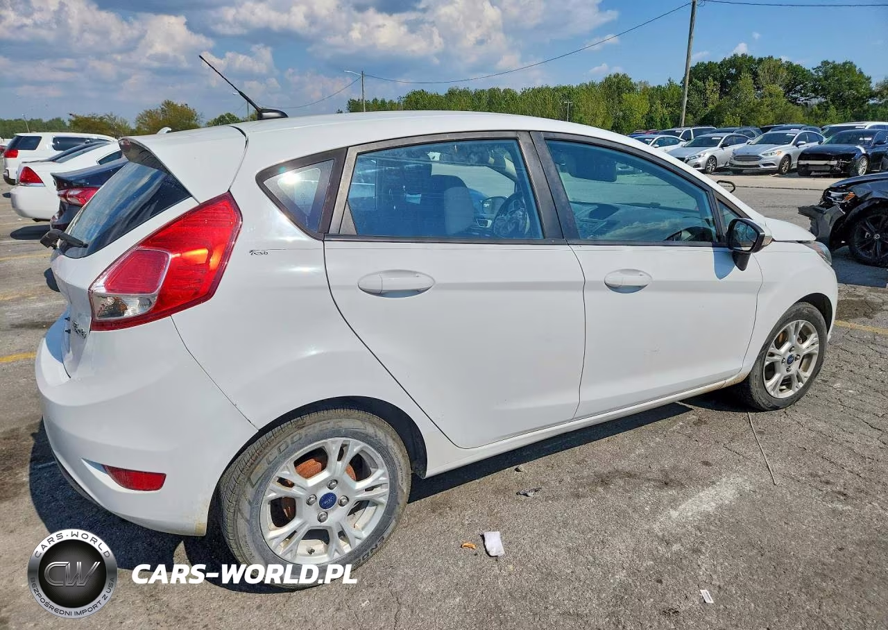 2014 Ford Fiesta Se VIN:3FADP4EJ9EM236274 - 3
