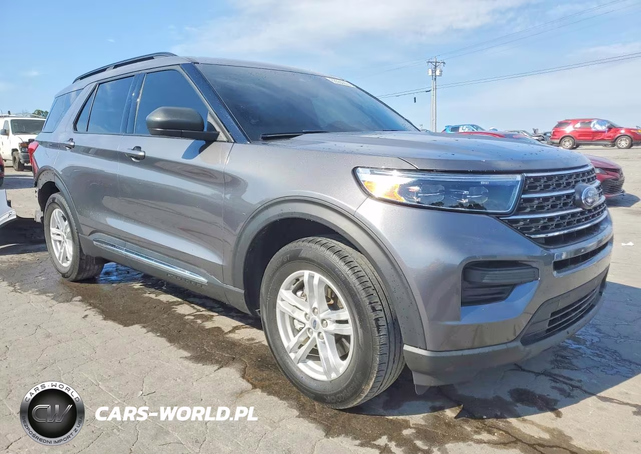 2024 Ford Explorer Xlt VIN:1FMSK7DH0RGA38064 - 4