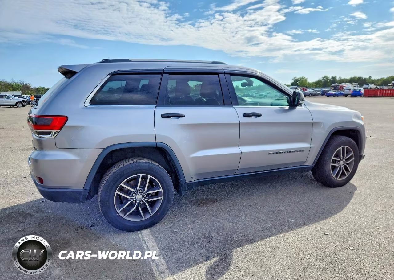 2017 Jeep Grand Cherokee Limited VIN:1C4RJFBG6HC943067 - 3