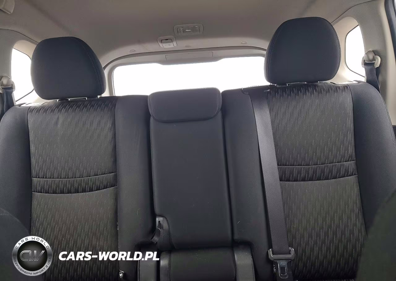 2017 Nissan Rogue S VIN:KNMAT2MV1HP603491 - 10