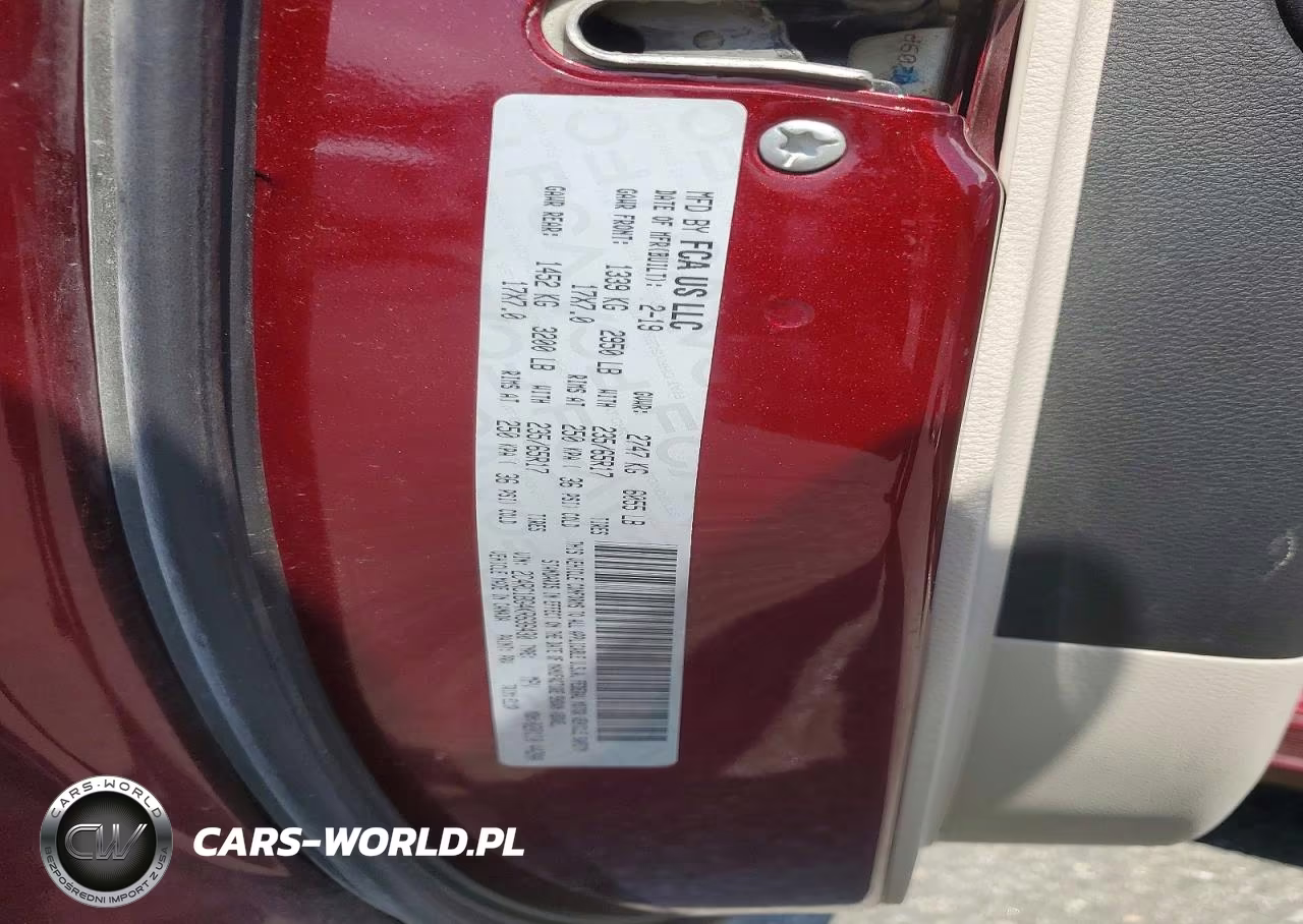 2019 Chrysler Pacifica Touring L VIN:2C4RC1BG4KR636430 - 13
