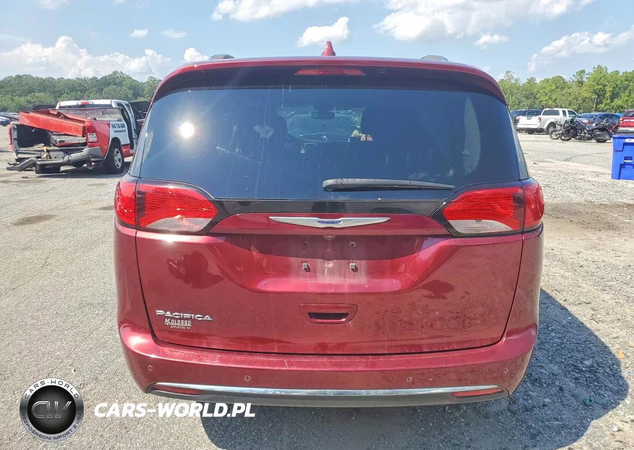 2019 Chrysler Pacifica Touring L VIN:2C4RC1BG4KR636430 - 6