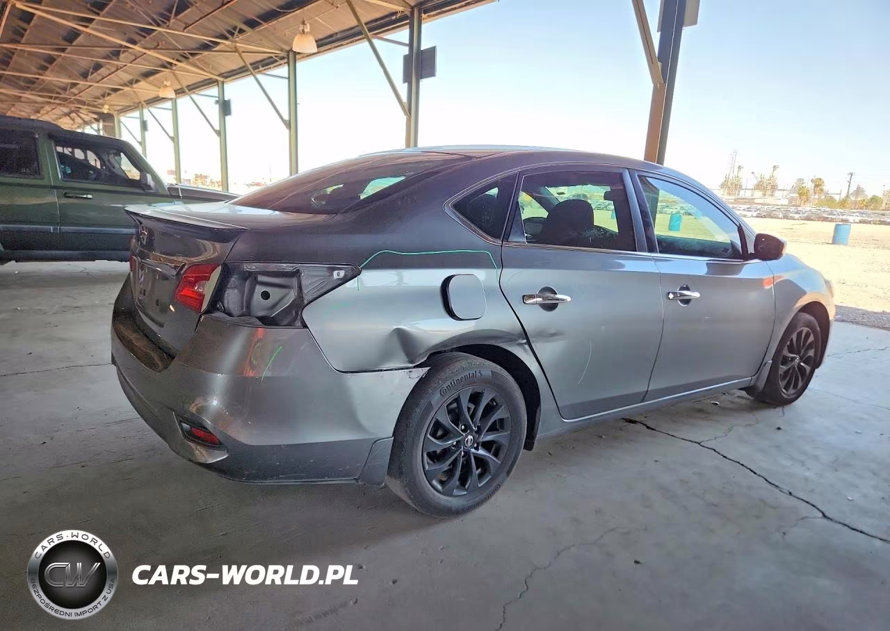 2018 Nissan Sentra S VIN:3N1AB7AP7JY264216 - 3