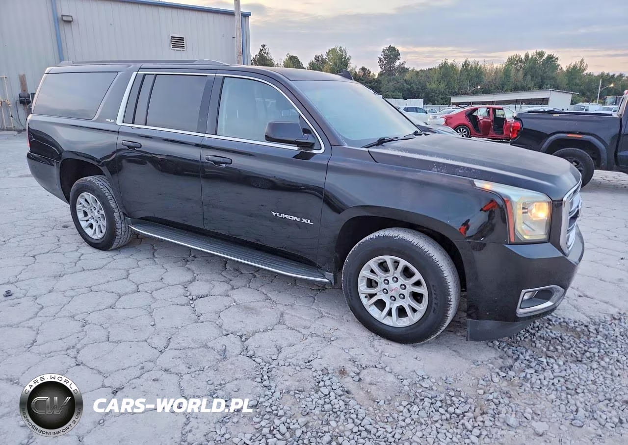 2016 GMC Yukon Xl C1500 Sle VIN:1GKS1FKCXGR474449 - 4
