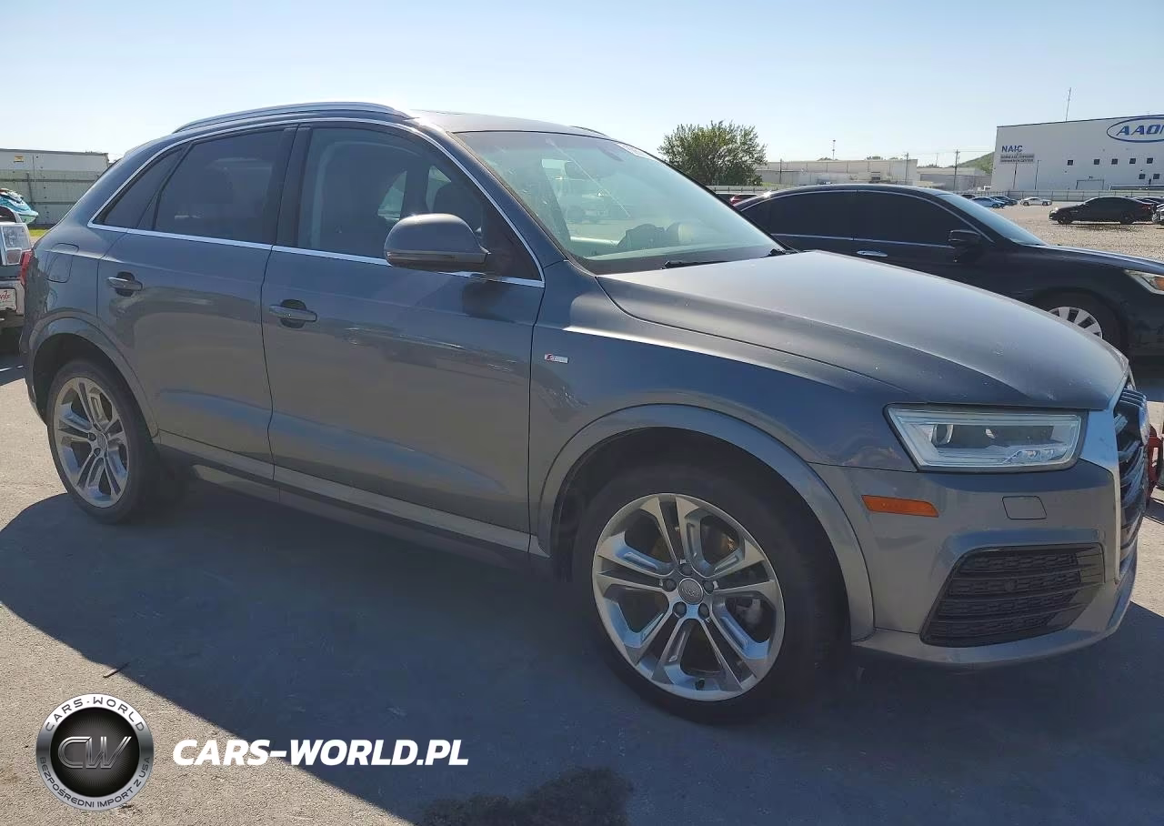 2016 Audi Q3 Prestige VIN:WA1GFCFS3GR006754 - 4