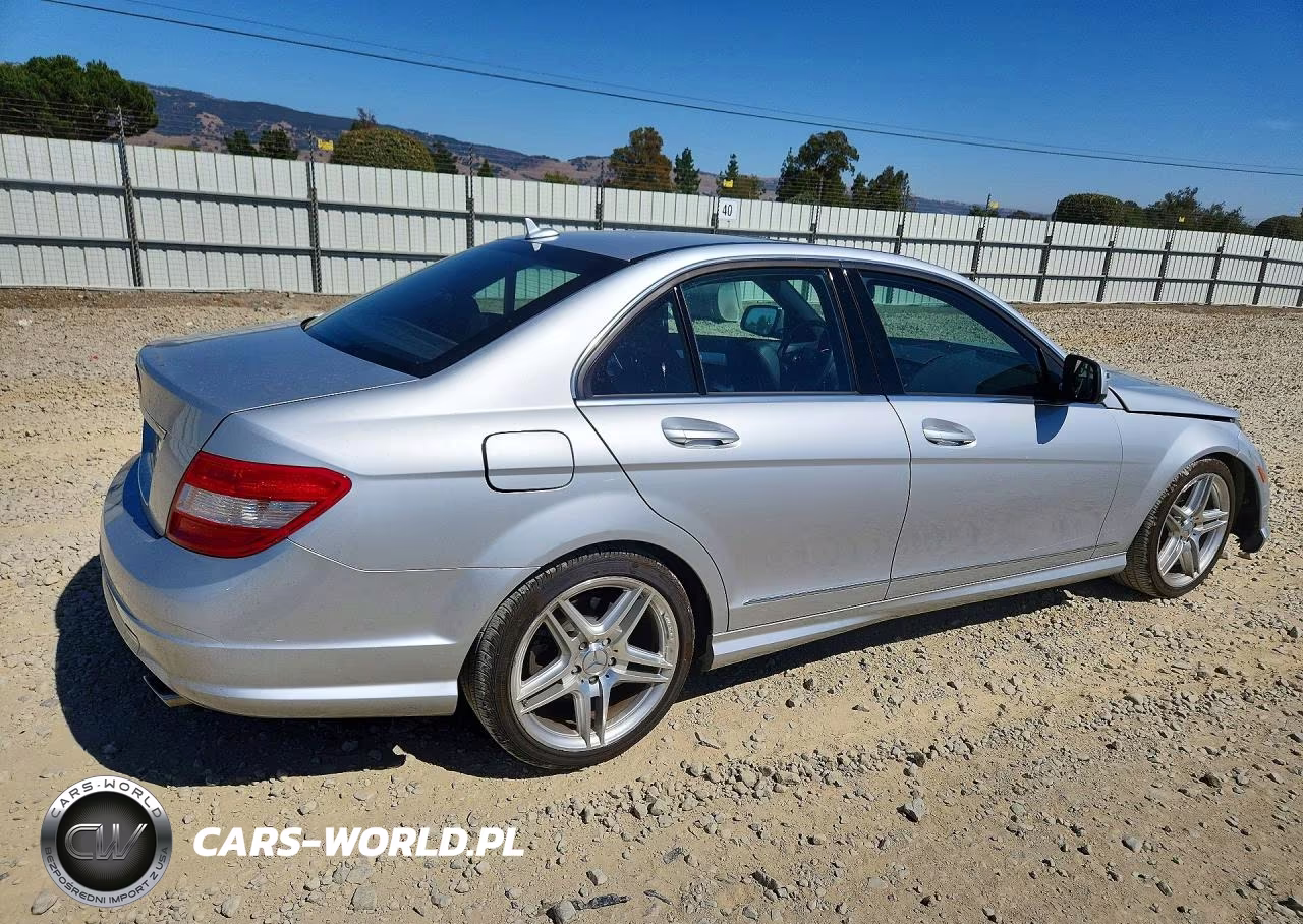 2009 Mercedes-Benz C 300 VIN:WDDGF54X79R082907 - 3
