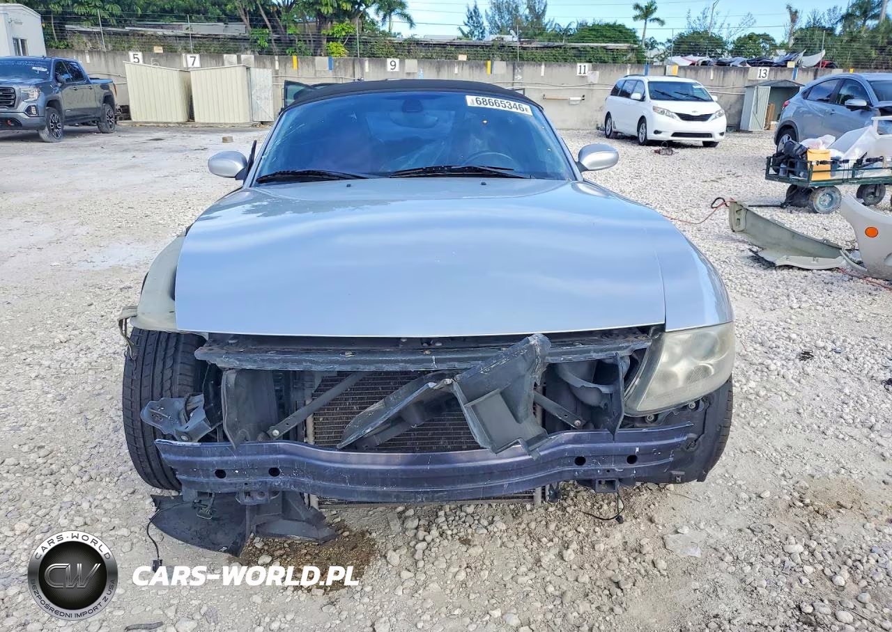 2005 BMW Z4 3.0 VIN:4USBT53545LU11177 - 5