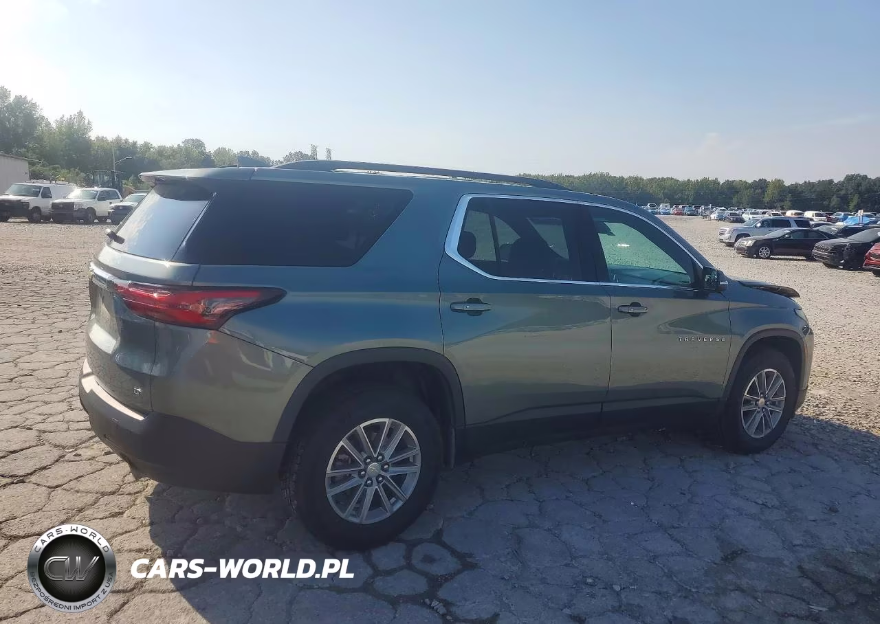 2023 Chevrolet Traverse Lt VIN:1GNERGKW3PJ263195 - 3