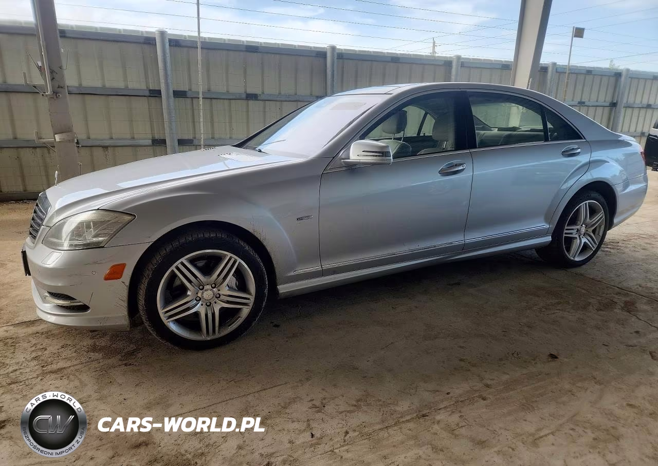 2012 Mercedes-Benz S 550 4Matic – zdjęcie 1 z 12