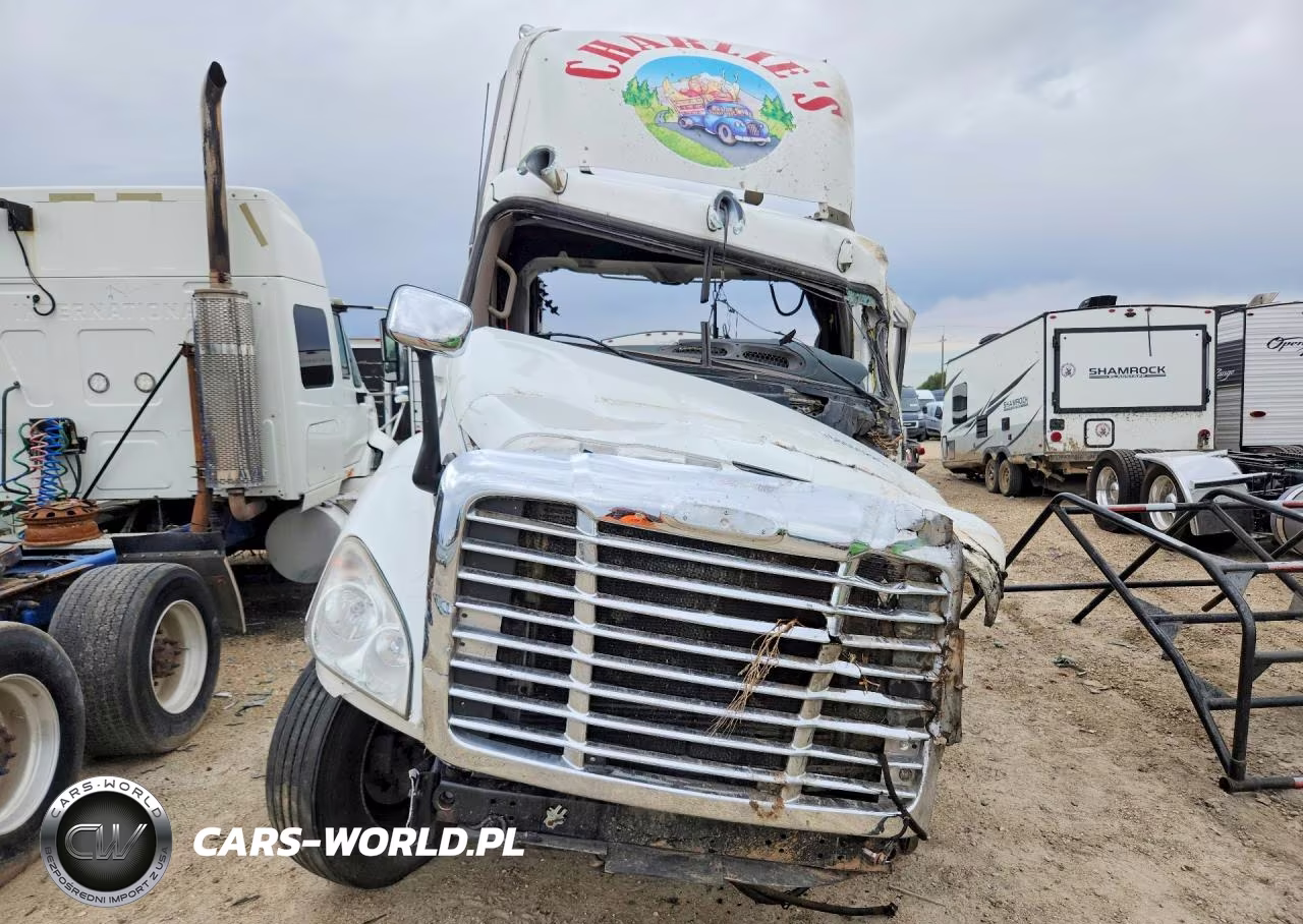 2014 Freightliner Cascadia 113 Semi Truck VIN:1FUBGBDV6ELFX9471 - 5