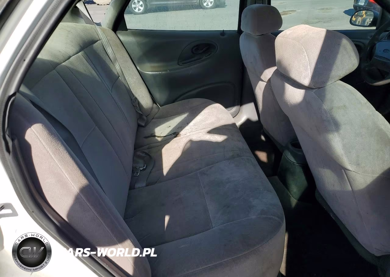 1999 Ford Taurus Lx VIN:1FAFP52U3XG253744 - 10
