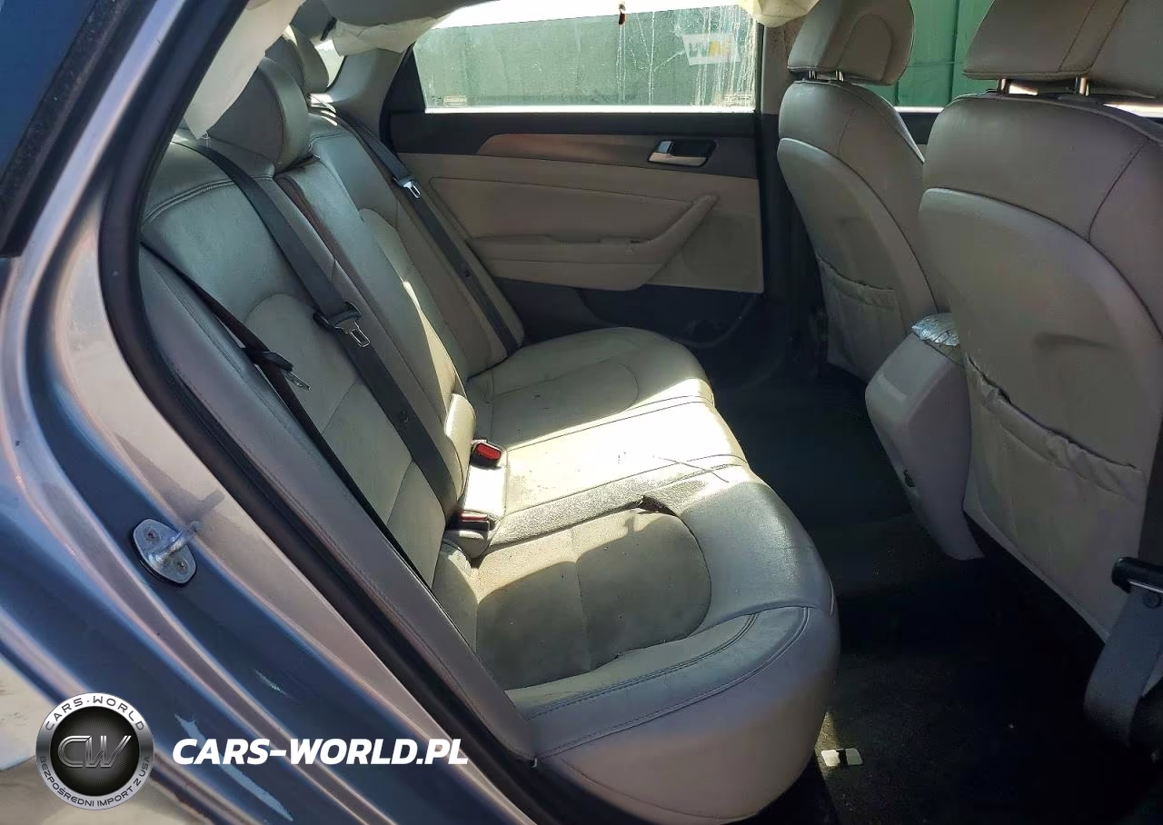 2017 Hyundai Sonata Sport VIN:5NPE34AF7HH588470 - 10