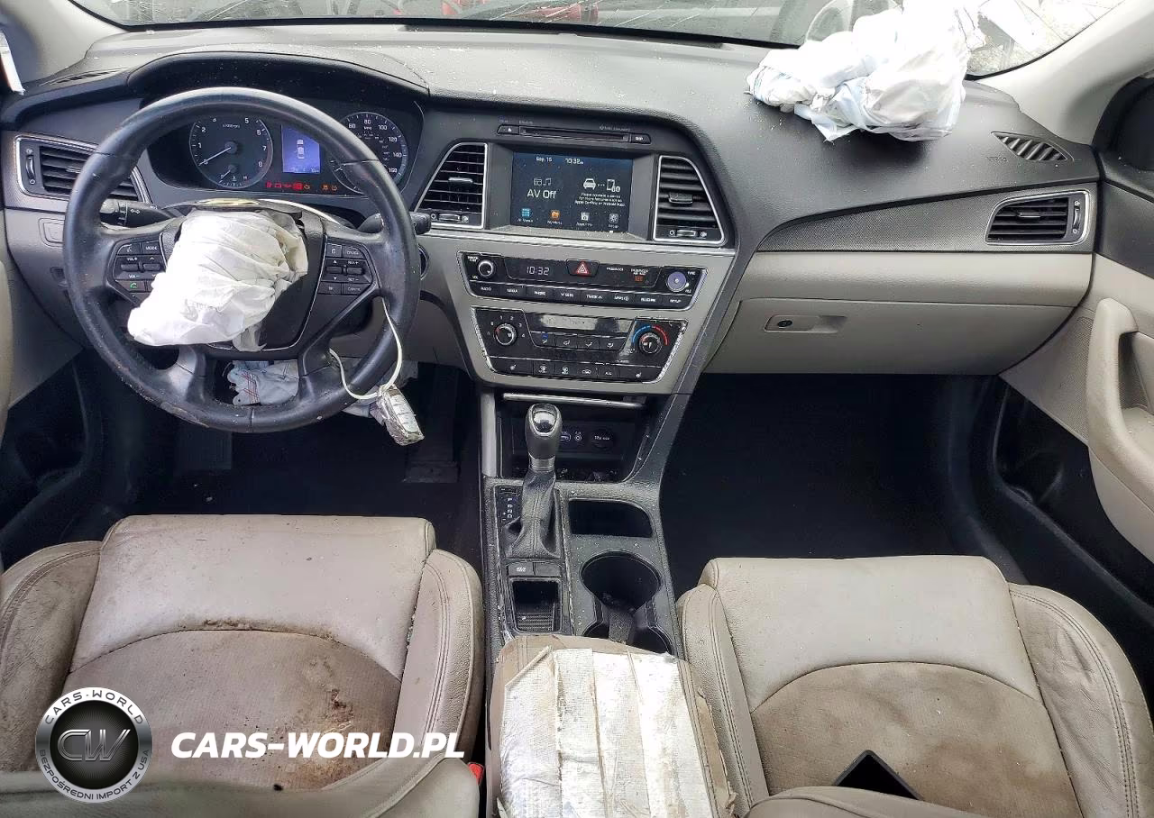 2017 Hyundai Sonata Sport VIN:5NPE34AF7HH588470 - 8