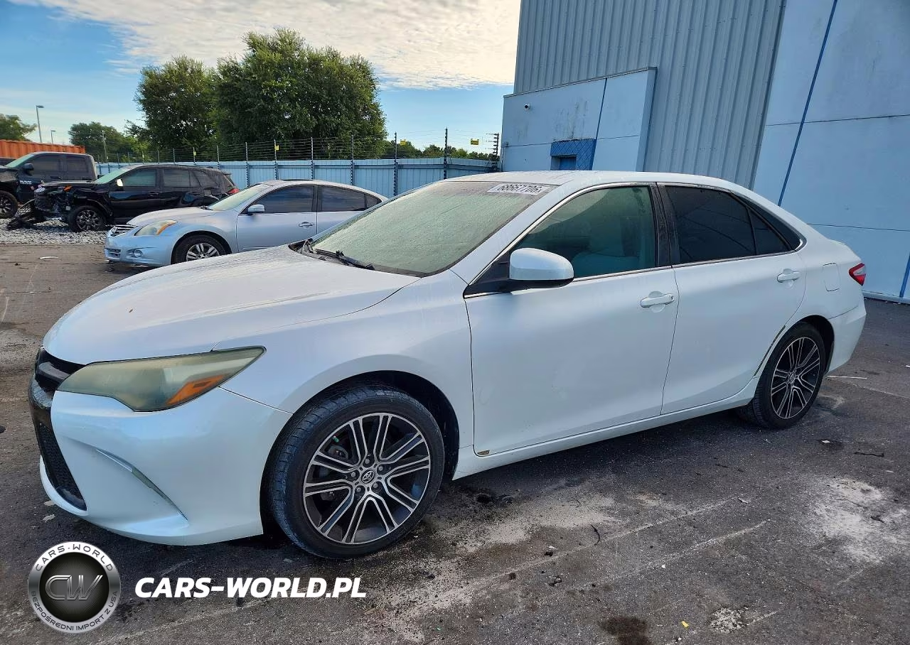 2016 Toyota Camry Se VIN:4T1BF1FK5GU159844 - 1