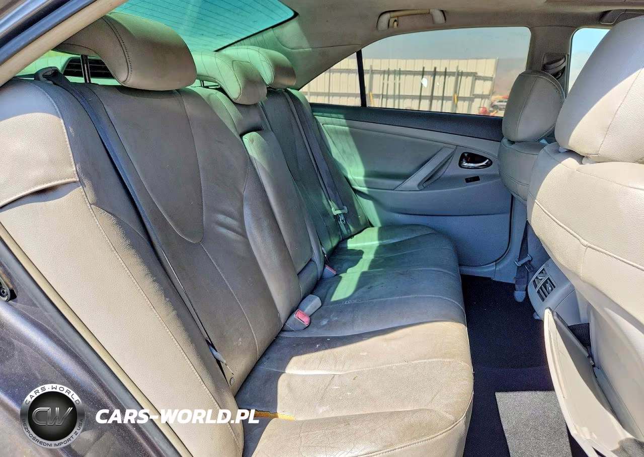 2007 Toyota Camry Hybrid VIN:JTNBB46K973030671 - 10