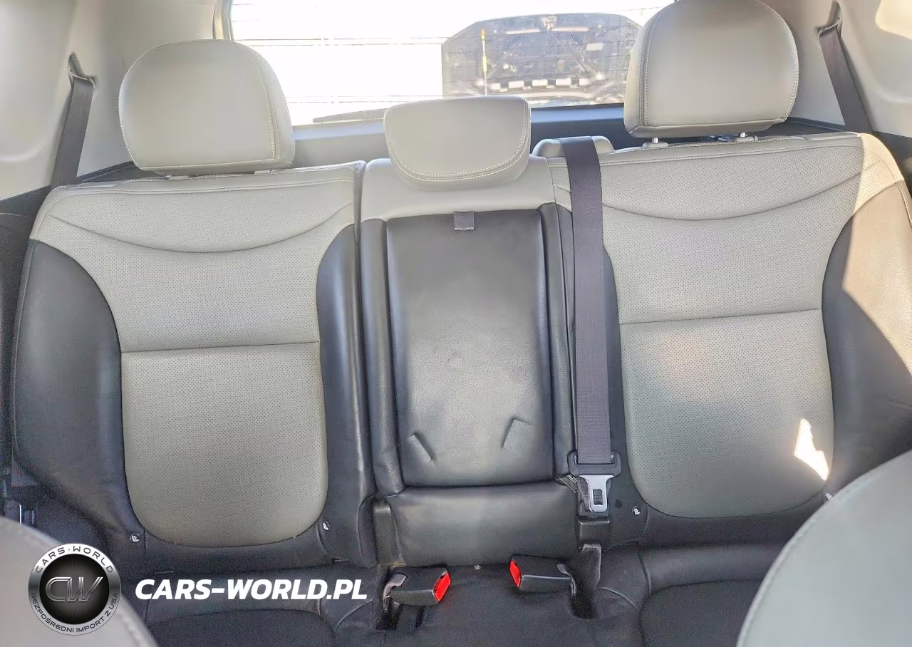2016 Kia Soul + VIN:KNDJP3A58G7259297 - 10