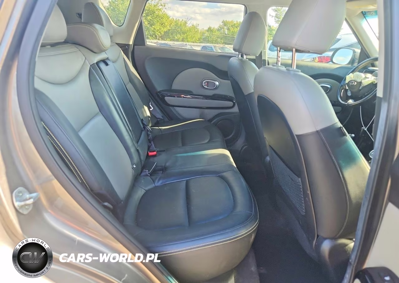 2016 Kia Soul + VIN:KNDJP3A58G7259297 - 11