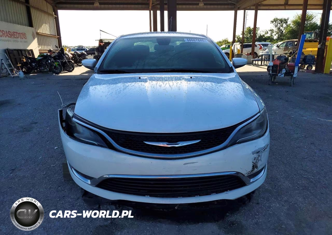 2016 Chrysler 200 Limited VIN:1C3CCCAB3GN142673 - 5