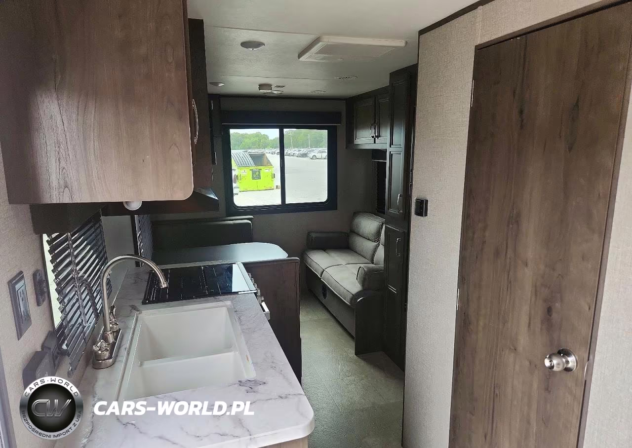 2020 Jayco Jay Flight Slx Camper VIN:1UJBJ0BL7L17Z0327 - 6