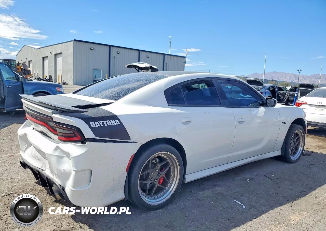 2018 Dodge Charger R-T 392 VIN:2C3CDXGJXJH261260 - 3