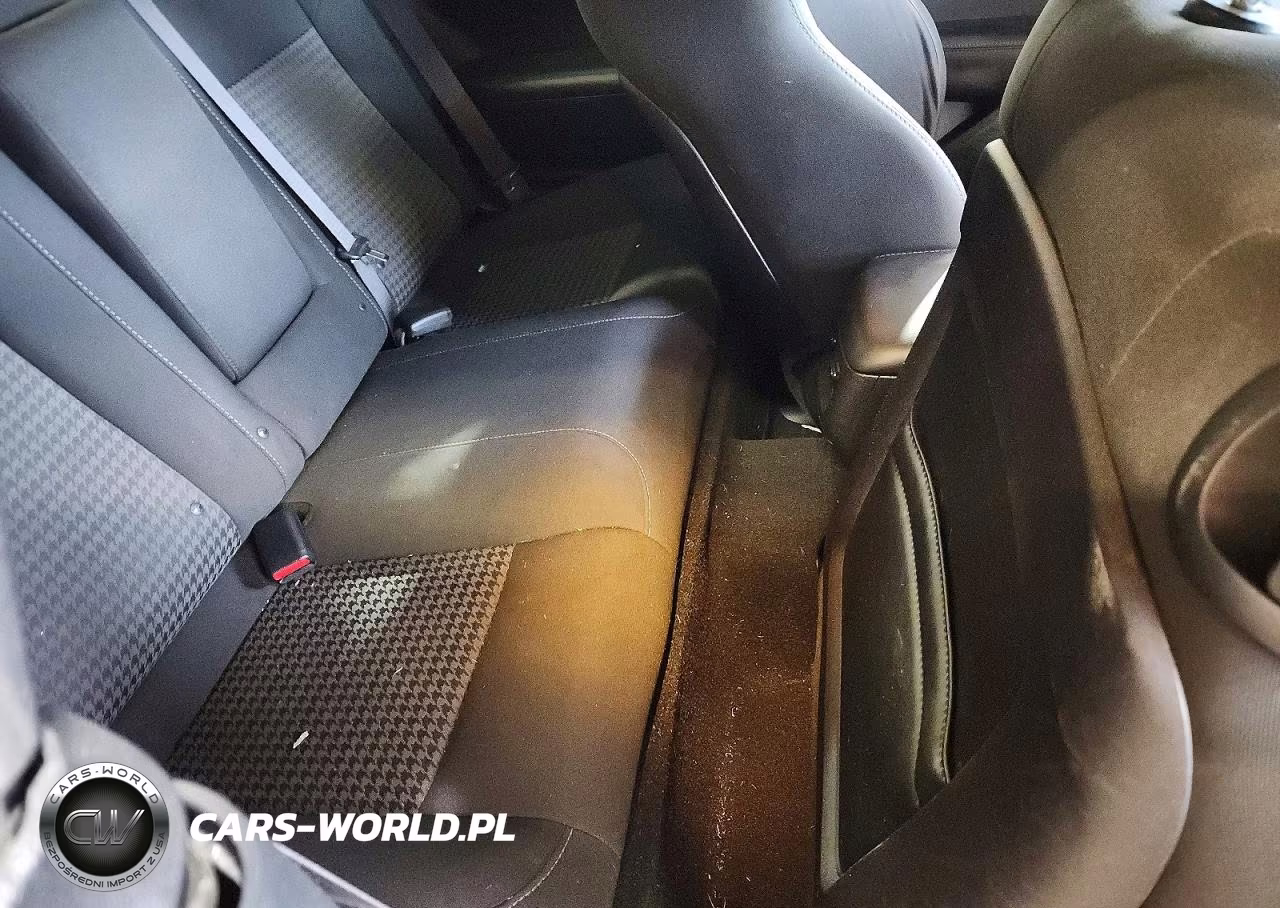 2019 Dodge Challenger R-T VIN:2C3CDZBT5KH739087 - 10