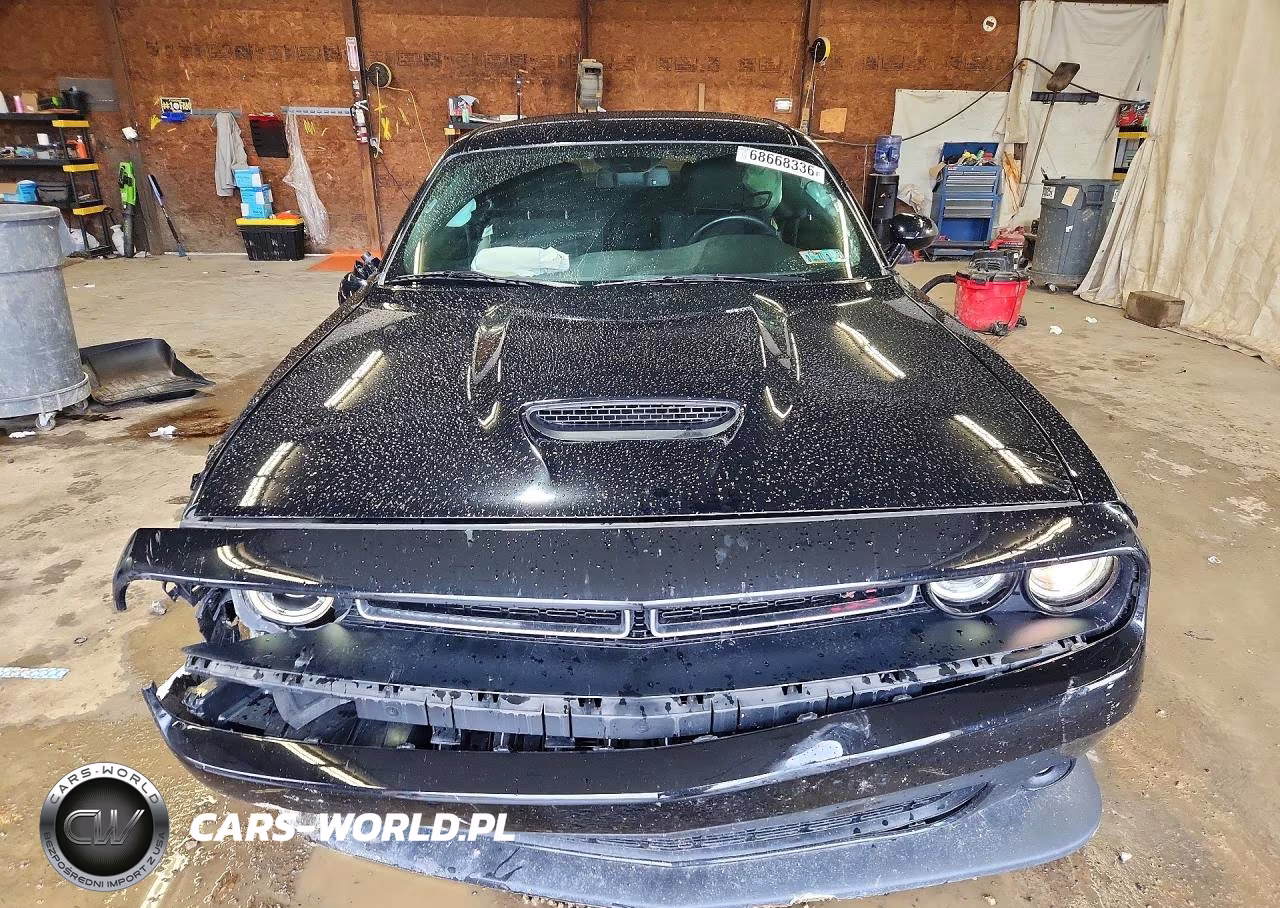 2019 Dodge Challenger R-T VIN:2C3CDZBT5KH739087 - 5
