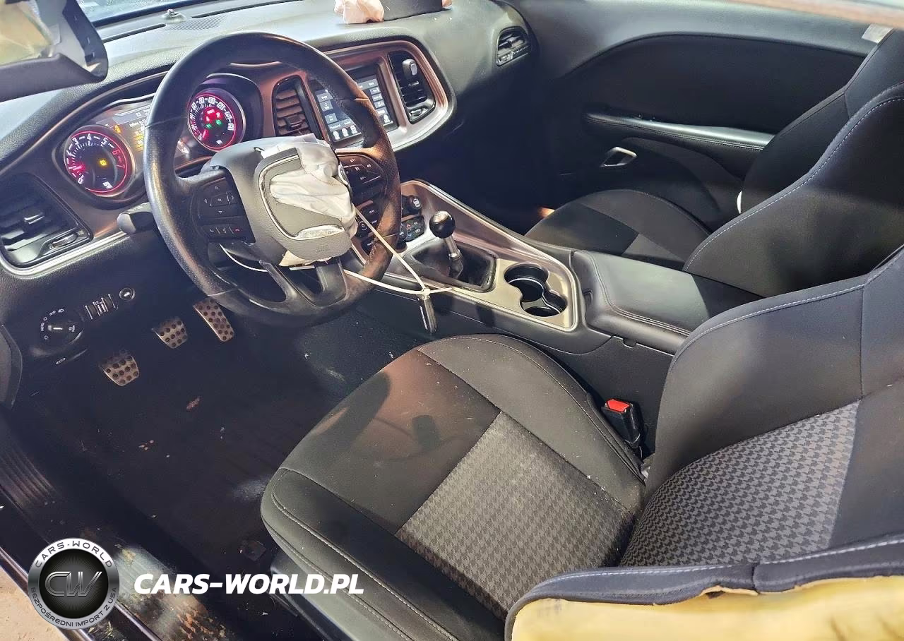 2019 Dodge Challenger R-T VIN:2C3CDZBT5KH739087 - 8