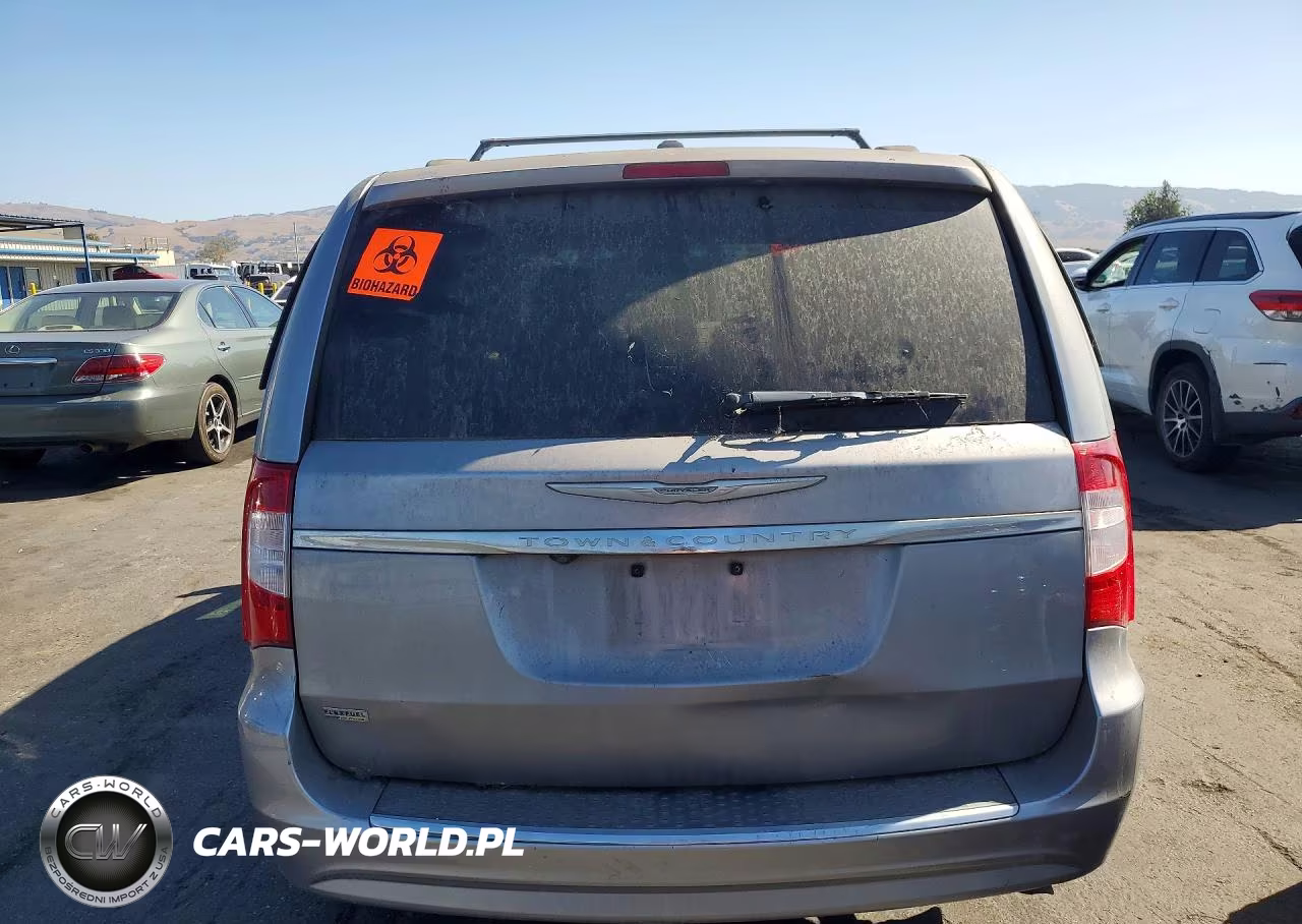2014 Chrysler Town & Country Touring VIN:2C4RC1BG4ER131279 - 6