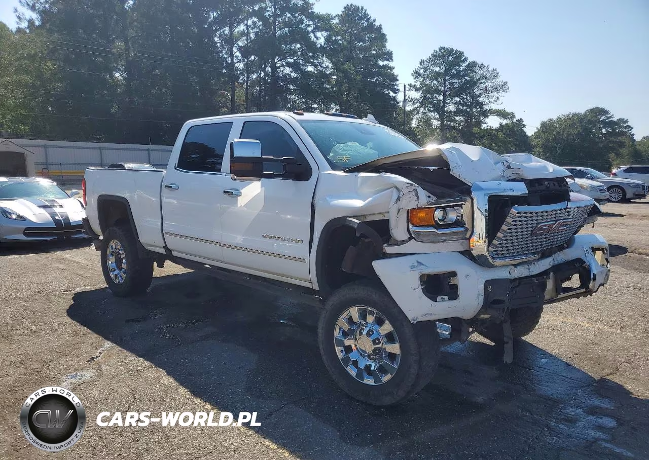 2016 GMC Sierra K2500 Denali VIN:1GT12UE88GF111326 - 4