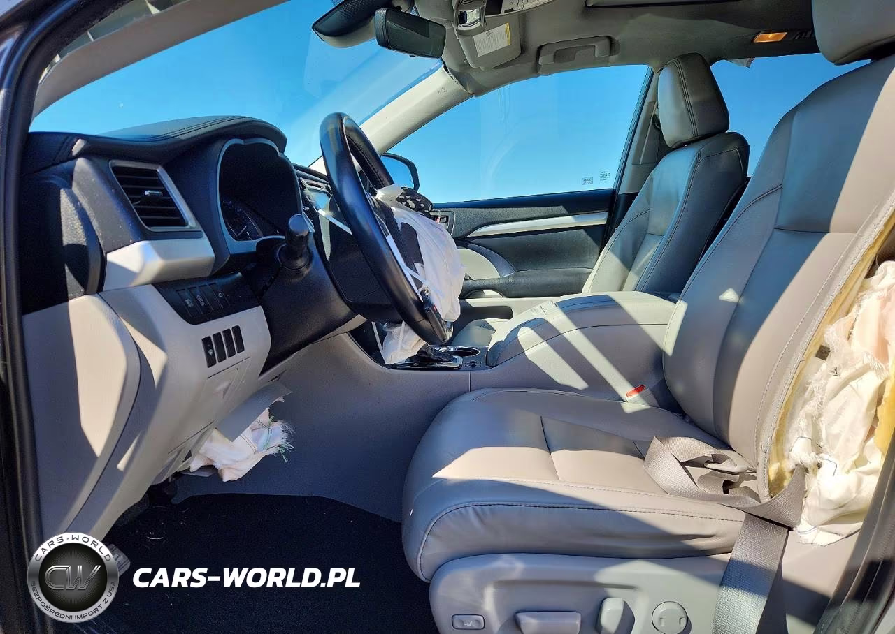 2019 Toyota Highlander Xle VIN:5TDJZRFH8KS566113 - 7
